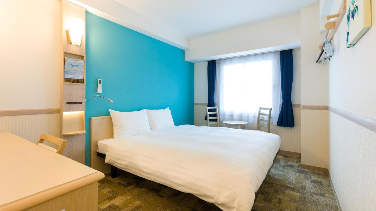 Toyoko Inn Kashiwa-Eki Higashi-Guchi Exteriör bild
