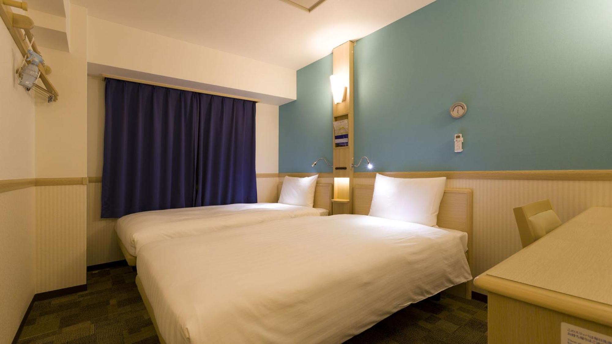 Toyoko Inn Kashiwa-Eki Higashi-Guchi Rum bild